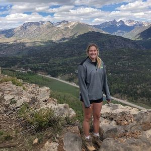 Meet your Posher, Kelly